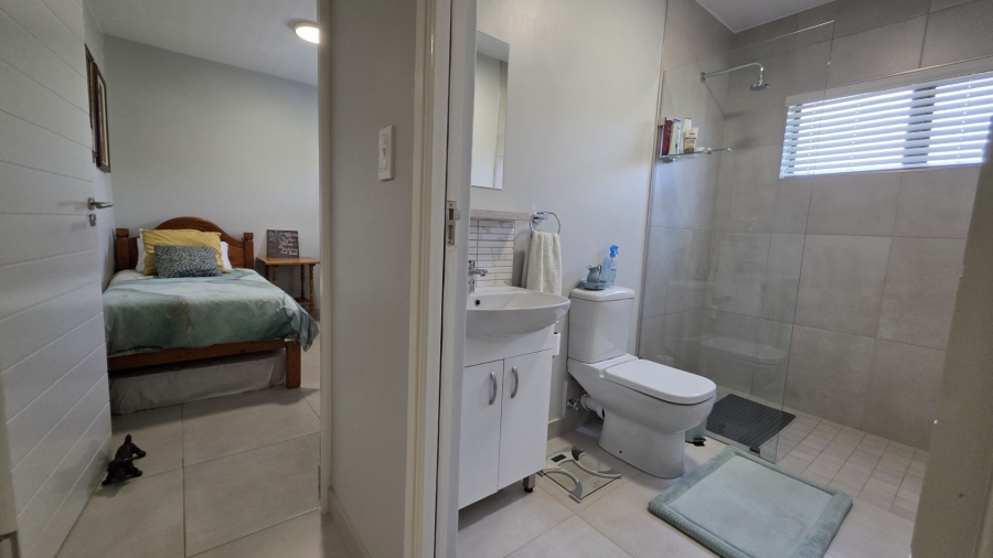 2 Bedroom Property for Sale in Hartland Lifestyle Estate Western Cape